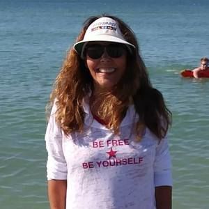 Meet your Posher, Carol